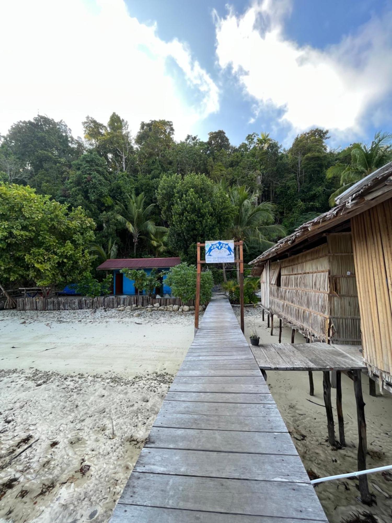 Junior Homestay Kri Luaran gambar
